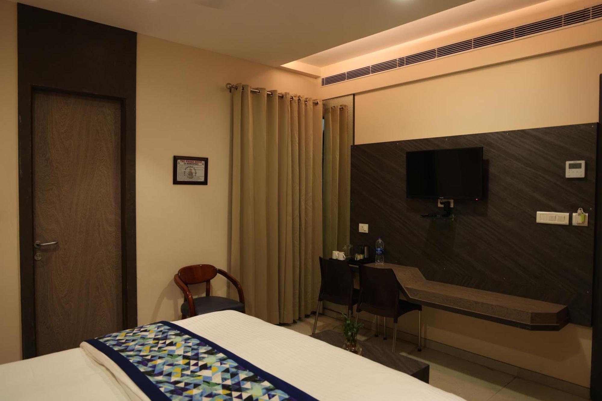 Hotel Pinaka Inn Lucknow Exterior foto